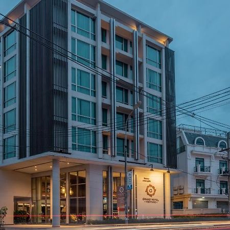 Grand Hotel Вьентьян Экстерьер фото