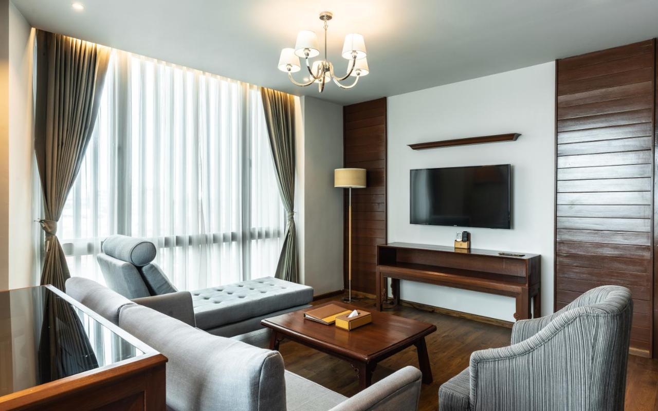 Grand Hotel Вьентьян Экстерьер фото